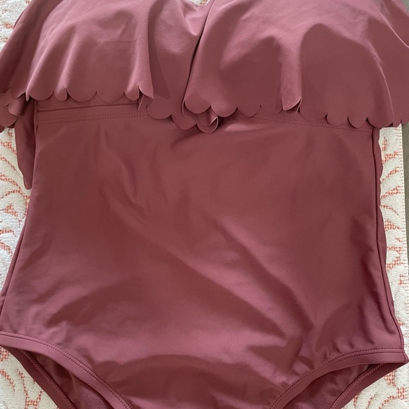 NWT Kona Sol Flounce Swimsuit - Picture 2 of 5